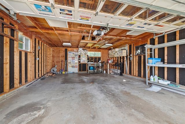 225 Sandalwood Dr, Cranberry Twp, PA 16066