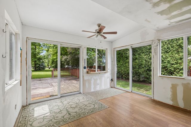 730 Yorktown Drive, Algonquin, IL 60102