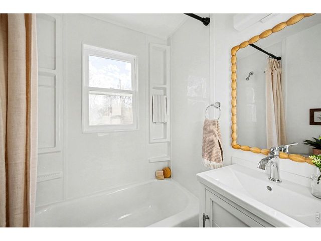 1235 Garfield Ave, Loveland, CO 80537