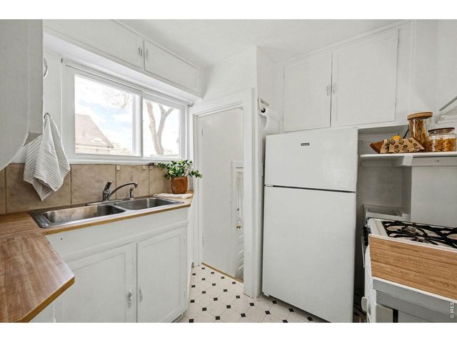 1235 Garfield Ave, Loveland, CO 80537