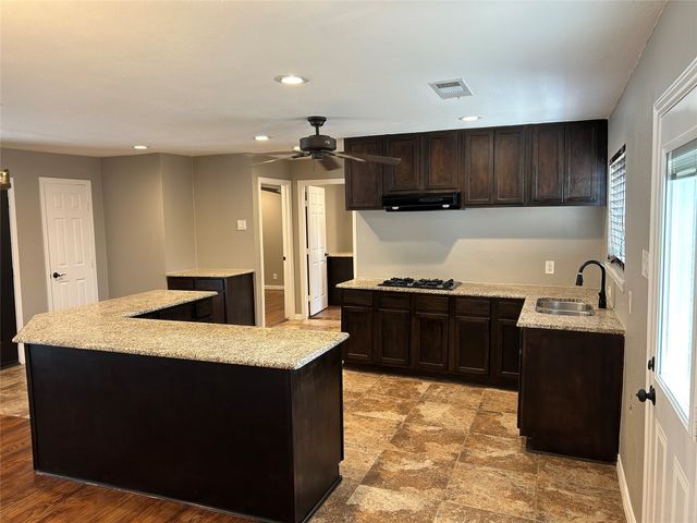 1414 harmon, Arlington, TX 76010