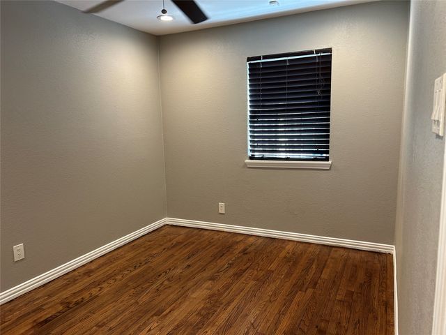 1414 harmon, Arlington, TX 76010