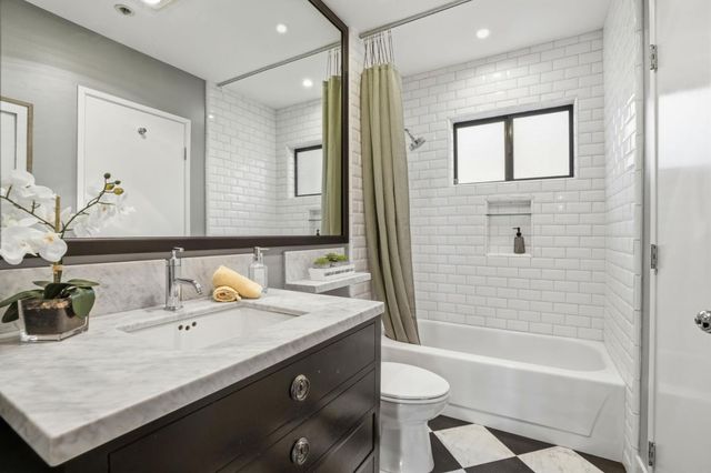 4250 El Camino Real C226, Palo Alto, CA 94306