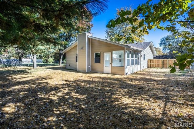 502 Lindenwood Drive, Troy, IL 62294