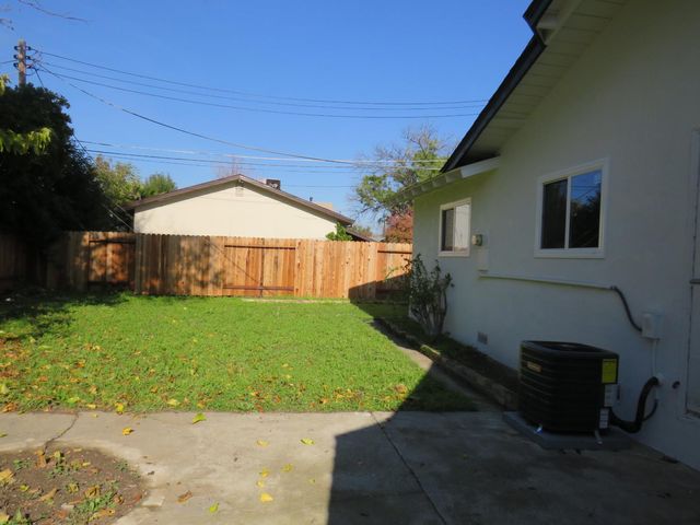 6225 Rumford Ave, Citrus Heights, CA 95621