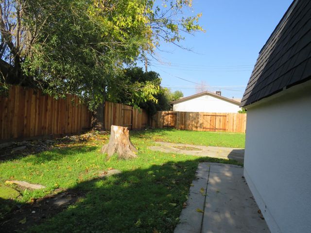 6225 Rumford Ave, Citrus Heights, CA 95621