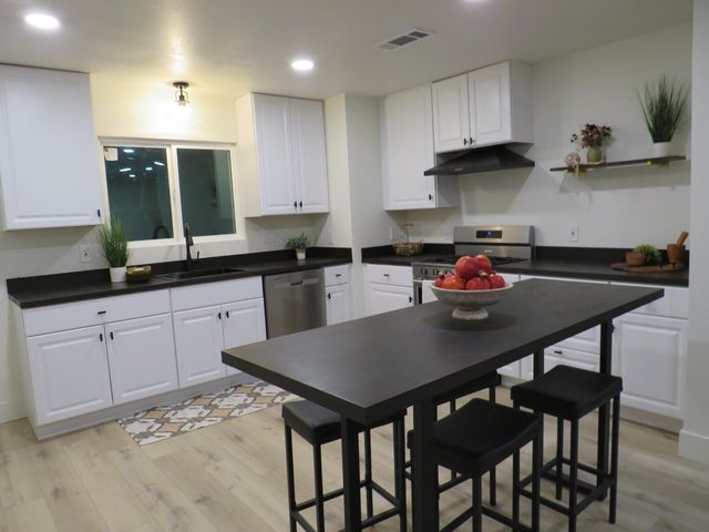 6225 Rumford Ave, Citrus Heights, CA 95621