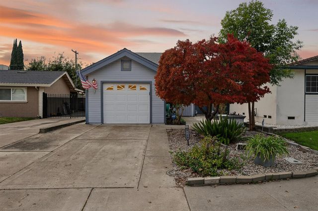 9139 N El Dorado St, Stockton, CA 95210