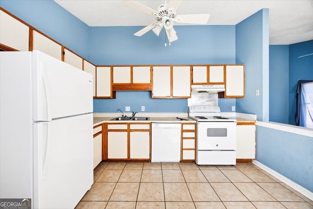 100 Mauldon Court, Warner Robins, GA 31093