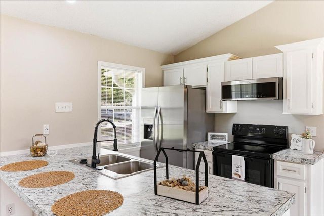 405 Amberjack Way, Summerville, SC 29485