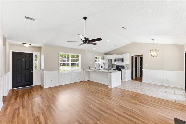 405 Amberjack Way, Summerville, SC 29485