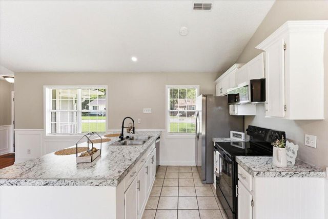 405 Amberjack Way, Summerville, SC 29485