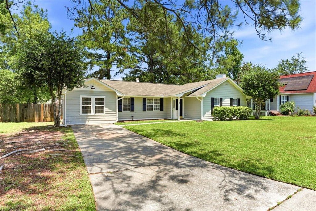 405 Amberjack Way, Summerville, SC 29485