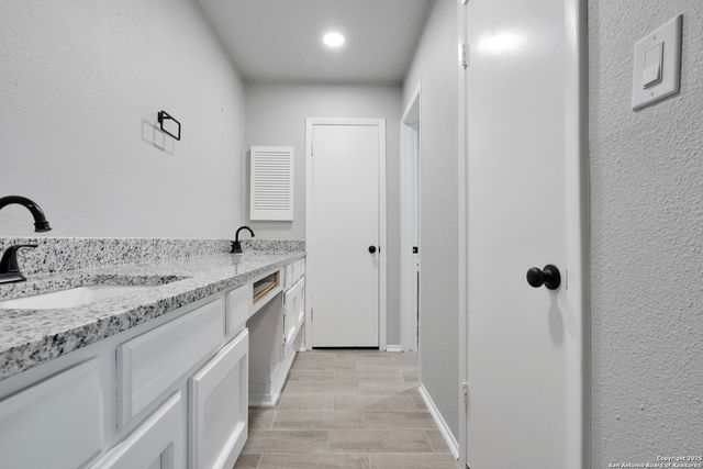 1138 Klondike, San Antonio, TX 78245