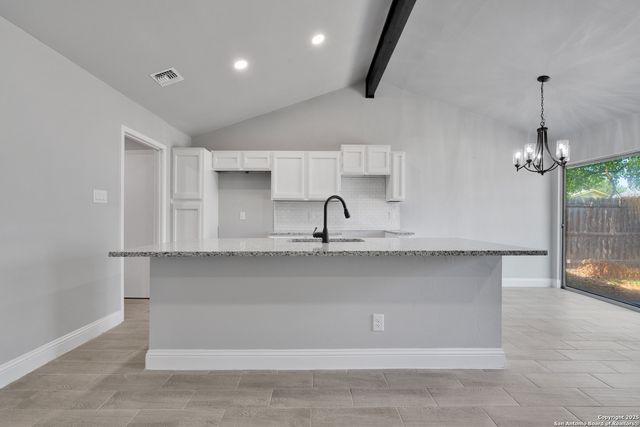 1138 Klondike, San Antonio, TX 78245