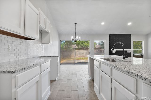 1138 Klondike, San Antonio, TX 78245