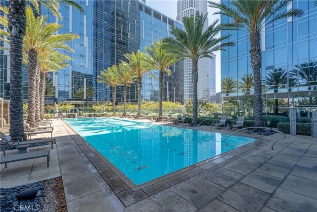 877 Francisco Street 819, Los Angeles, CA 90017