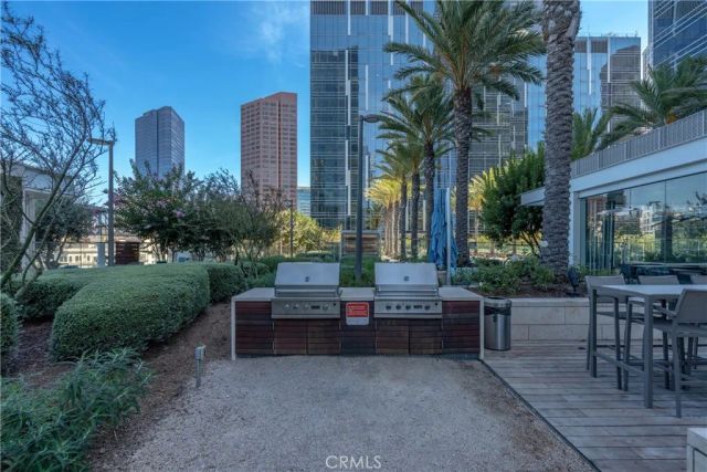 877 Francisco Street 819, Los Angeles, CA 90017