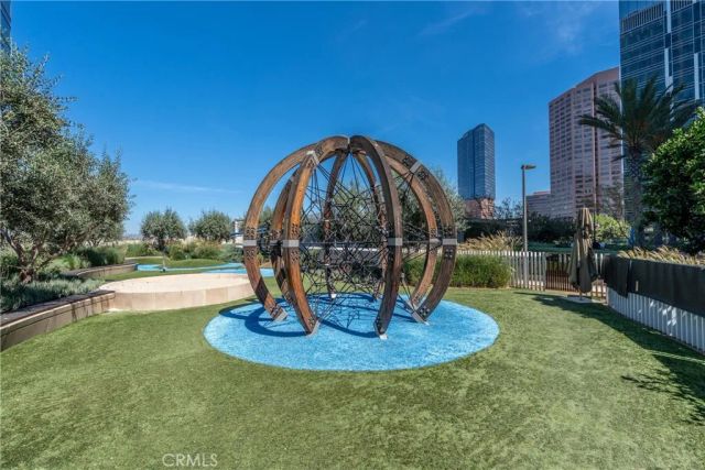 877 Francisco Street 819, Los Angeles, CA 90017