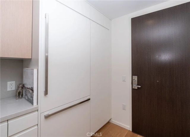 877 Francisco Street 819, Los Angeles, CA 90017