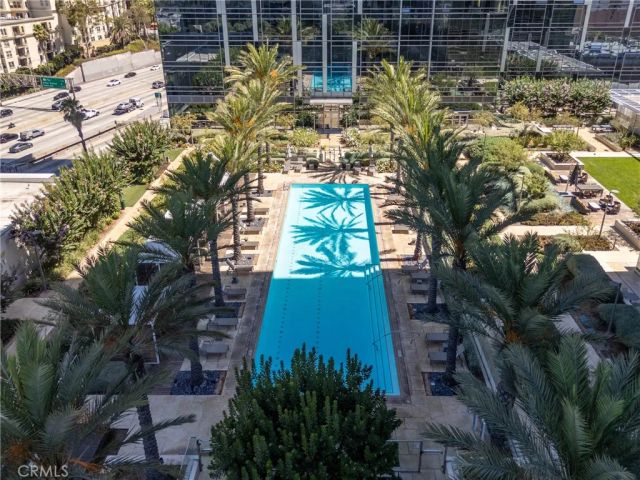 877 Francisco Street 819, Los Angeles, CA 90017