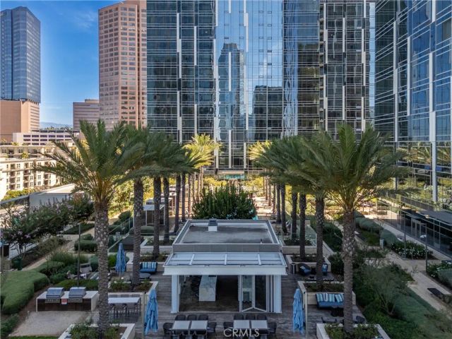 877 Francisco Street 819, Los Angeles, CA 90017