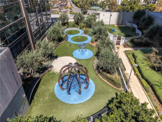 877 Francisco Street 819, Los Angeles, CA 90017