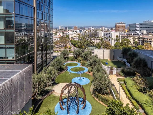 877 Francisco Street 819, Los Angeles, CA 90017