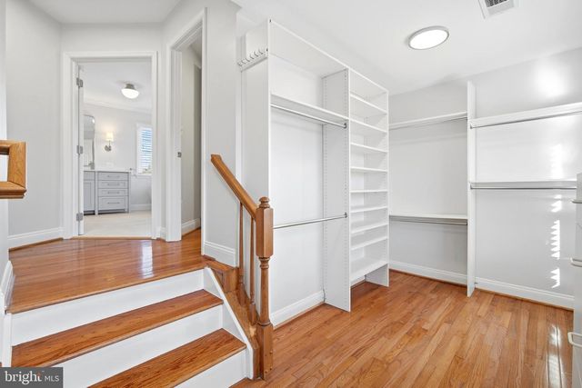 11866 TIMBER KNOLL CT, Herndon, VA 20170