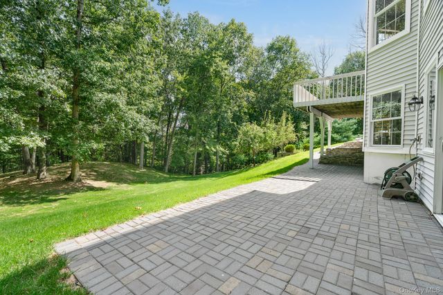 127 Shagbark Lane, Hopewell Junction, NY 12533
