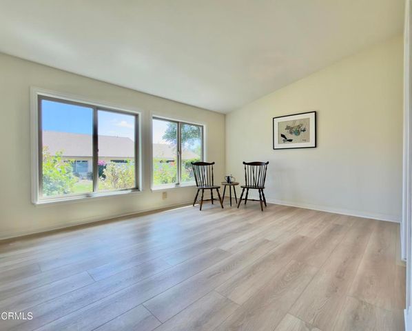44006 Village 44, Camarillo, CA 93012