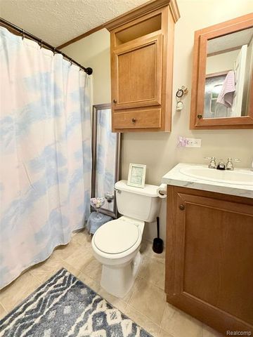 1341 Mariga Street, South Lyon, MI 48374