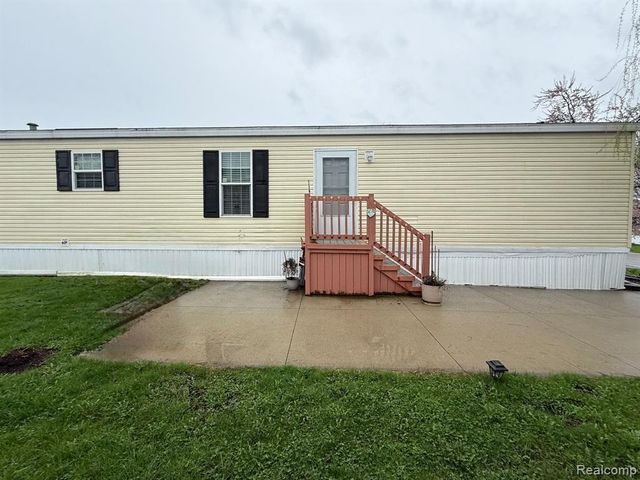 1341 Mariga Street, South Lyon, MI 48374