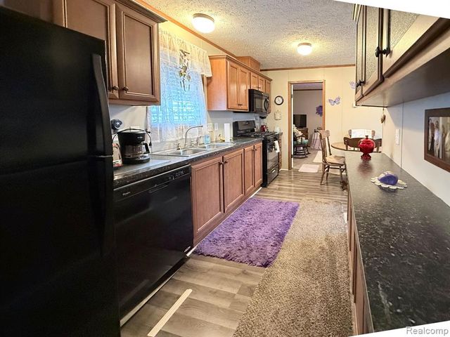 1341 Mariga Street, South Lyon, MI 48374