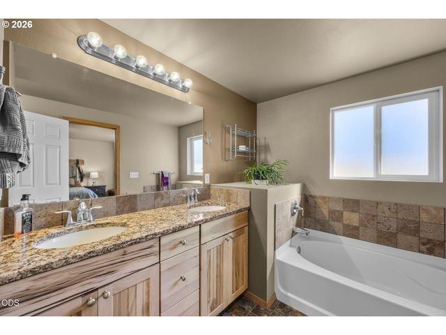 5655 Sw DEER Rd, Terrebonne, OR 97760