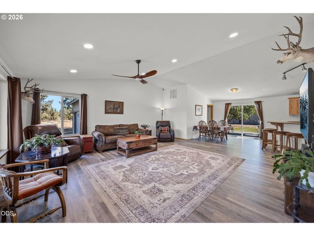 5655 Sw DEER Rd, Terrebonne, OR 97760