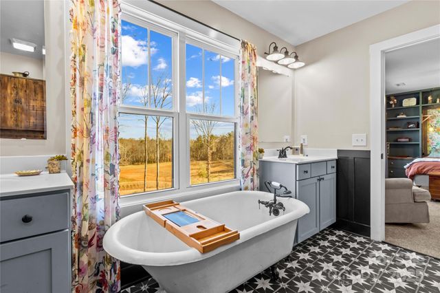 225 Zeb Road, Union Grove, NC 28689