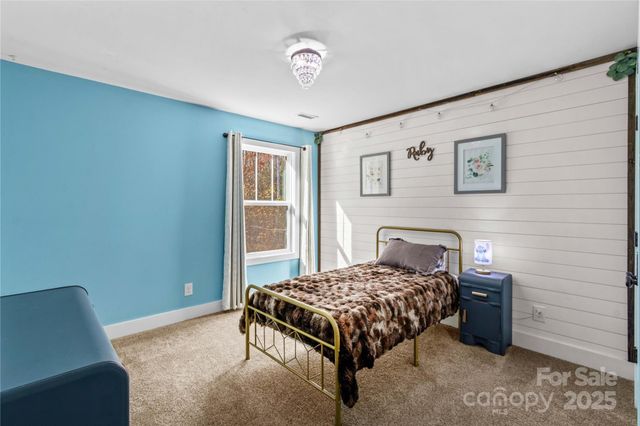 225 Zeb Road, Union Grove, NC 28689