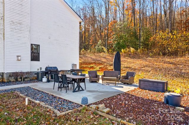 225 Zeb Road, Union Grove, NC 28689