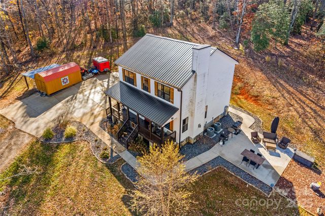 225 Zeb Road, Union Grove, NC 28689