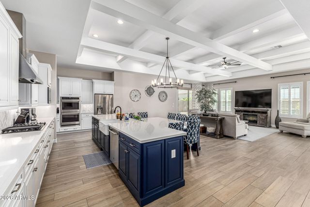 4075 E GRAND CANYON Drive, Chandler, AZ 85249