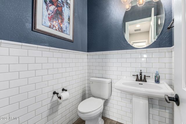 4075 E GRAND CANYON Drive, Chandler, AZ 85249