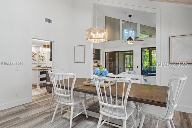 11 Muirfield Rd, Hilton Head Island, SC 29928