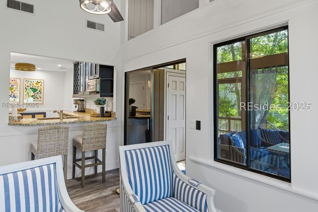 11 Muirfield Rd, Hilton Head Island, SC 29928