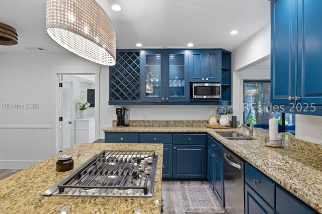 11 Muirfield Rd, Hilton Head Island, SC 29928