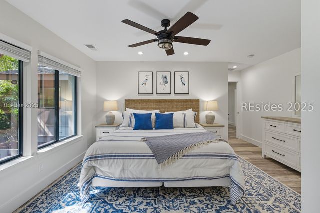 11 Muirfield Rd, Hilton Head Island, SC 29928