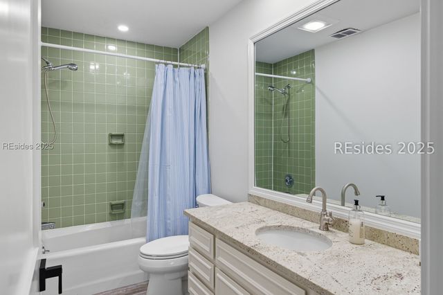 11 Muirfield Rd, Hilton Head Island, SC 29928