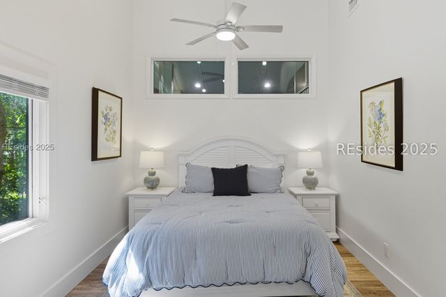 11 Muirfield Rd, Hilton Head Island, SC 29928