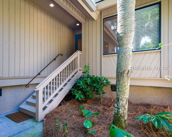 11 Muirfield Rd, Hilton Head Island, SC 29928