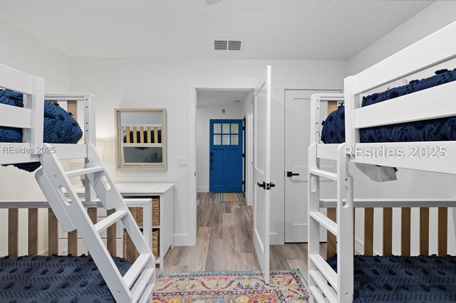 11 Muirfield Rd, Hilton Head Island, SC 29928